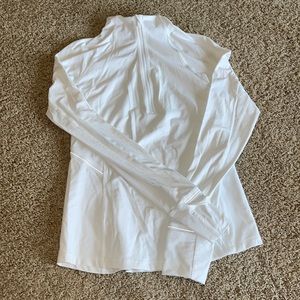 Lululemon white half zip. Size 6.